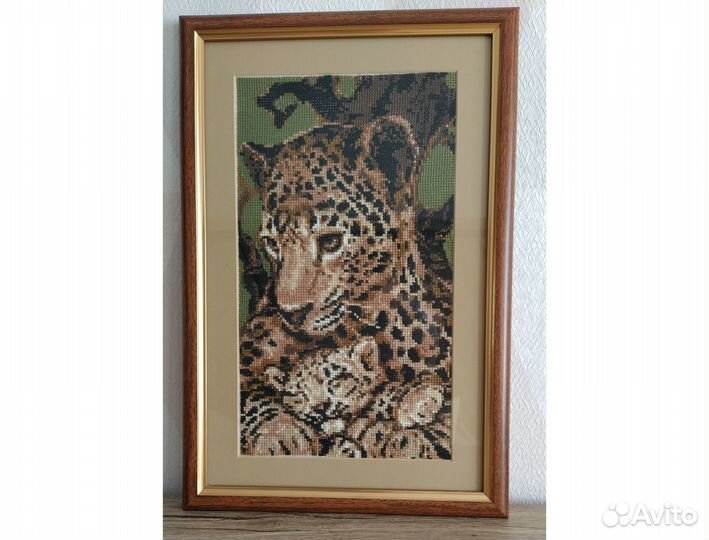 Картина вышитая крестом 