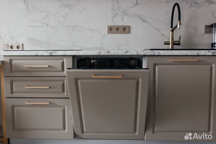 Прямая кухня «Веста» + духовка в подарок