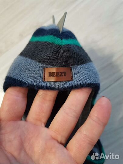 Зимний шлем beezy 50-53см и lassie 52