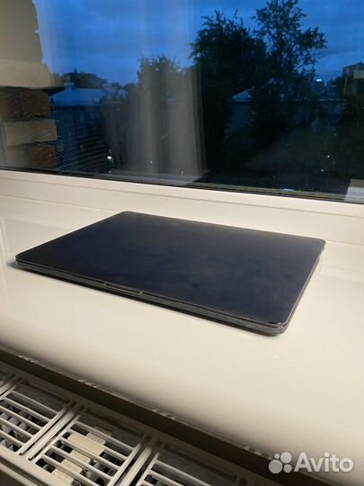 MacBook Pro 16 late 2019 i9 2.3 16gb/8gb/1tb