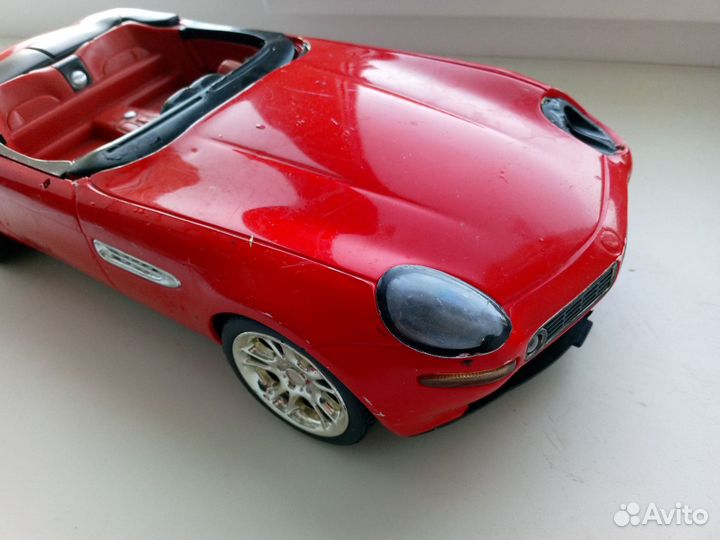 Большая Модель бмв z8