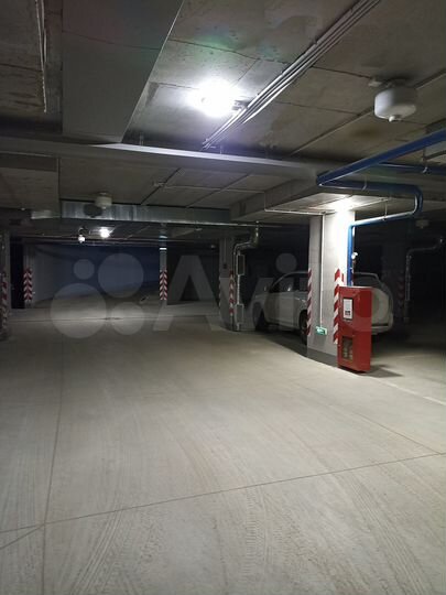 Машиноместо, 14 м²