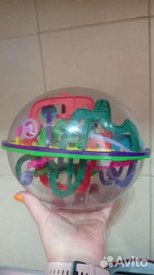 Головоломка шар-лабиринт