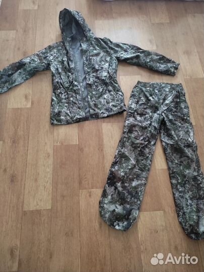 Костюм походный ветровлагозащитный