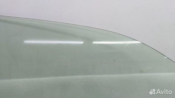 Стекло двери переднее левое Toyota Land Cruiser