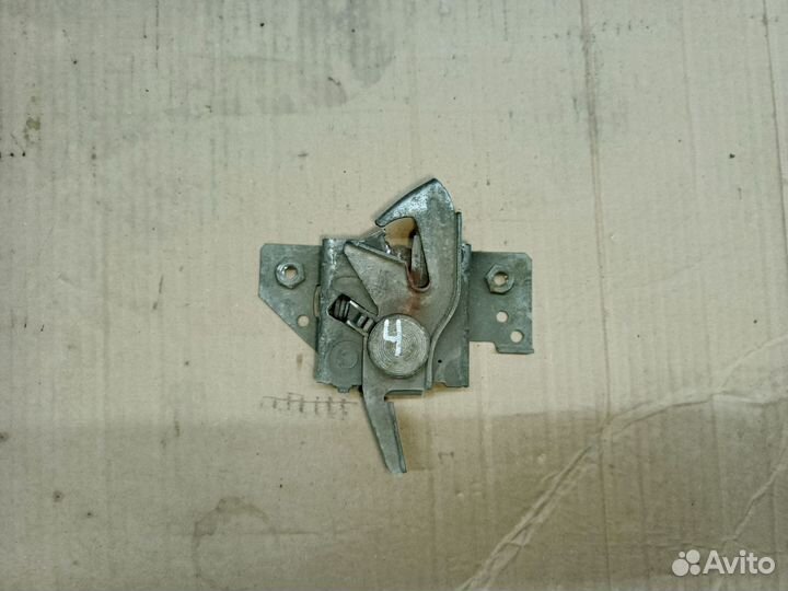 Замок капота Ford Fusion