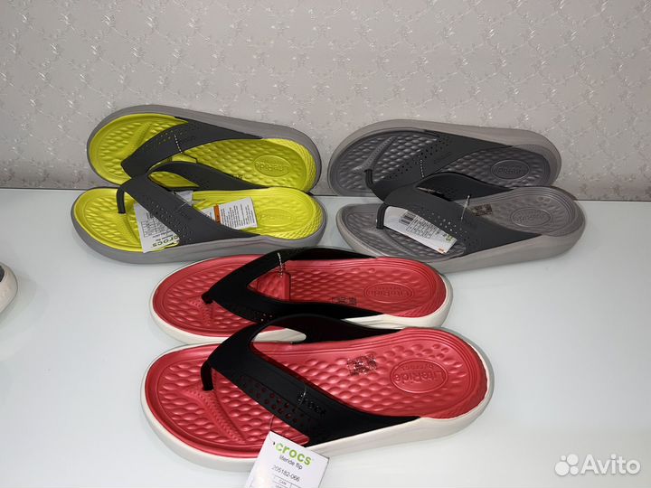 Crocs новые сланцы кроксы для бассейна 41