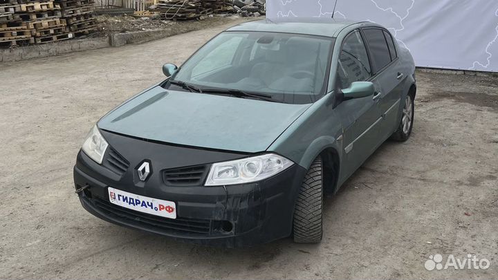 Бачок омывателя лобового стекла Renault Megane 2 7