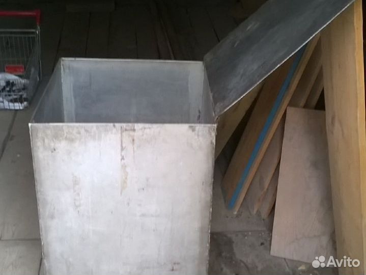 Бак для воды 160л стенка 2мм железная