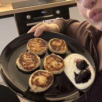 Приготовлю сырники и уйду