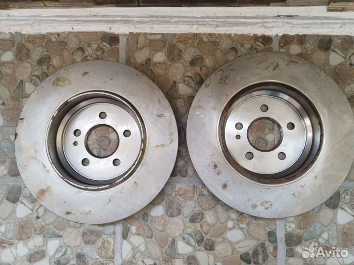 Тормозные диски задние
