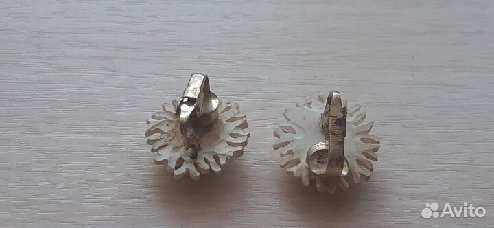 Набор брошь и клипсы Хризантемы, США