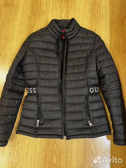 Куртка guess 42