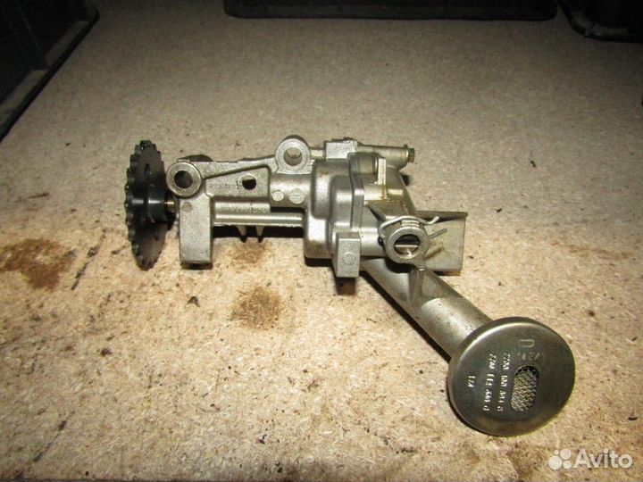 Насос масляный Duster 2012