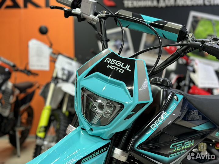 Питбайк Regulmoto seven medalist PRO 49cc (150)