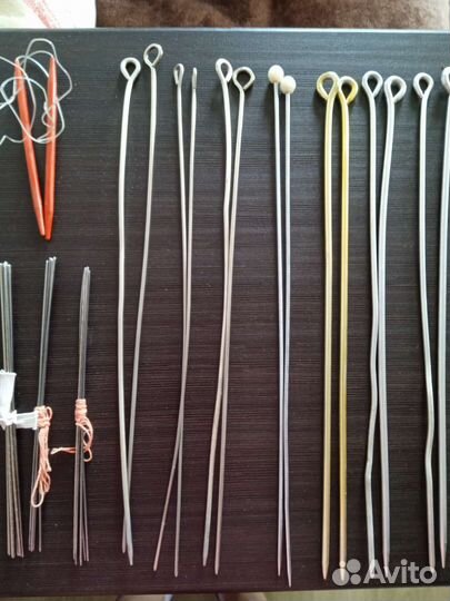 Спицы и крючки вязальные