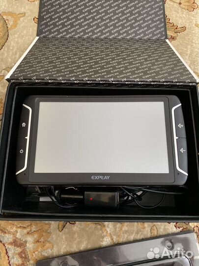 Автомобильный навигатор explay PN970