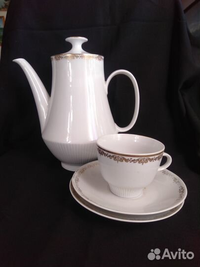 Кофейник и чайная пара гдр