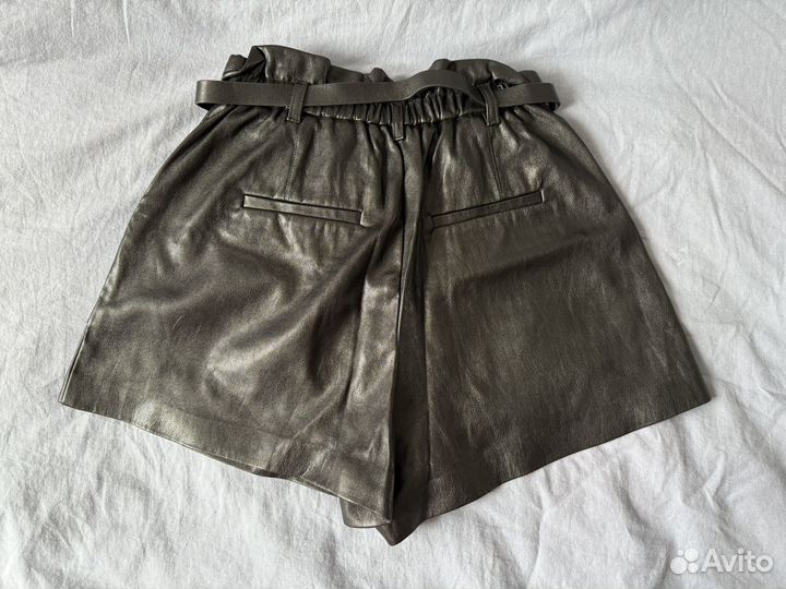 Кожаные шорты