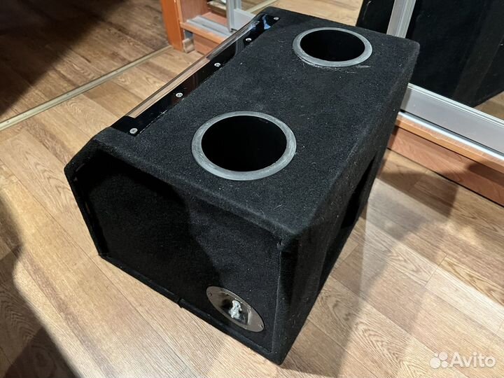 Короб Alpine 12 со стеклом