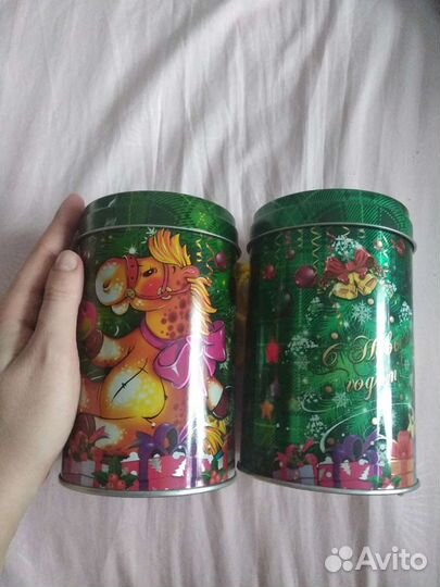 Банки жестяные для новогоднего подарка