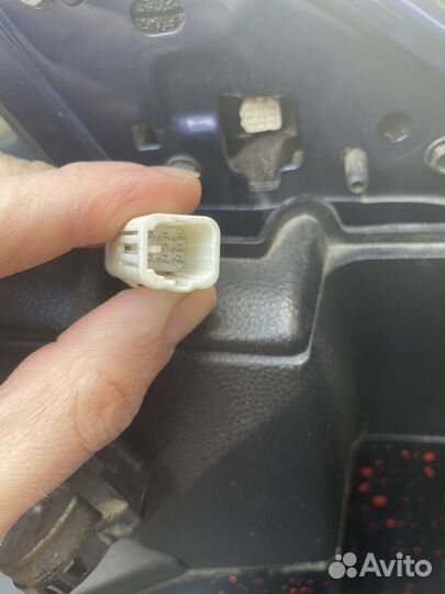 Зеркало левое mazda 3 bl