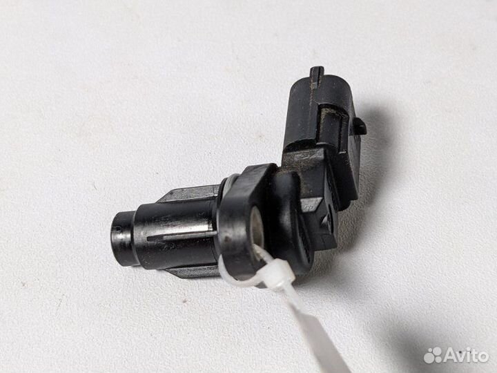 Датчик положения распредвала Hyundai Solaris седан