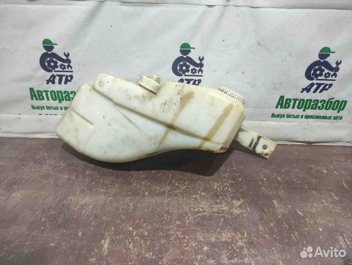 Бачок омывателя стекла ваз (LADA) 2111