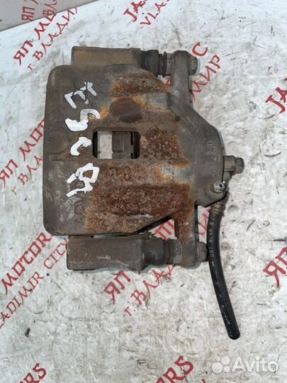 Суппорт тормозной передний правый Suzuki Grand