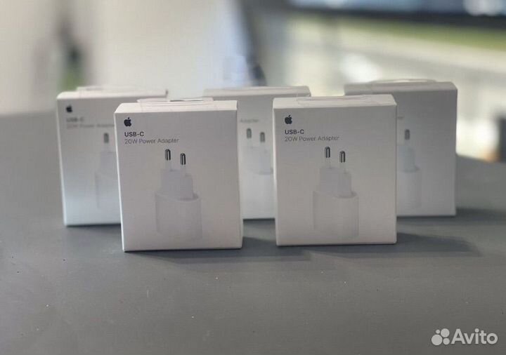 Оригинальный блок iPhone 20 w опт от несколько шт