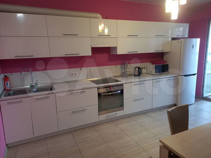 2-к. квартира, 70 м², 10/16 эт.
