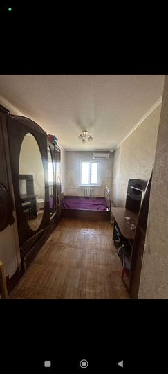2-к. квартира, 40 м², 3/3 эт.