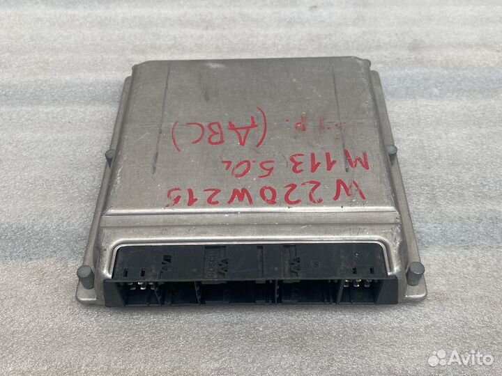 Блок управления двигателем mercedes W220 W 215