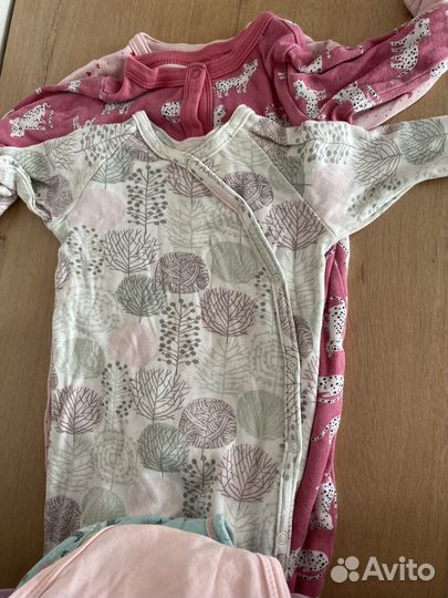 Пакет вещей на девочку 68 размер. Слипы боди