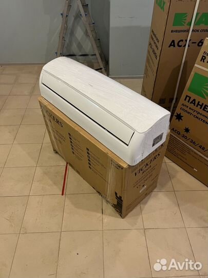 Сплит-система Vickers 24 на 70 квадратов