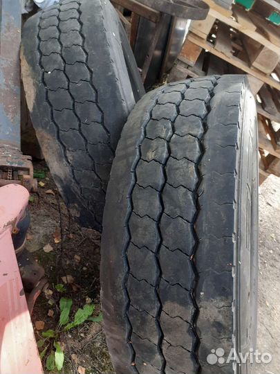 Шина на грузовик