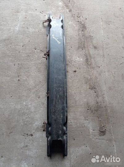 Усилитель бампера передний Kia Shuma