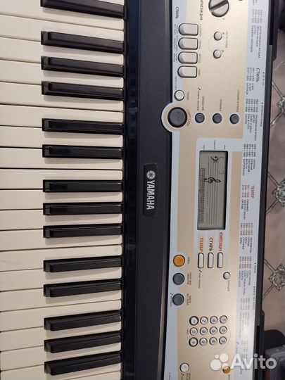 Синтезатор yamaha psr r200