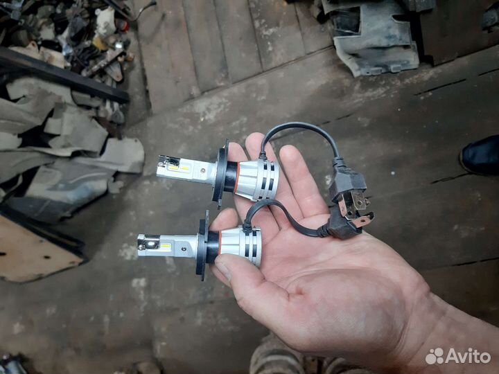 Светодиодные лед лампы Н4