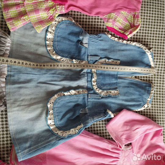 3 Платья, 1костюм и 2 штанов на 1-3 г пакетом