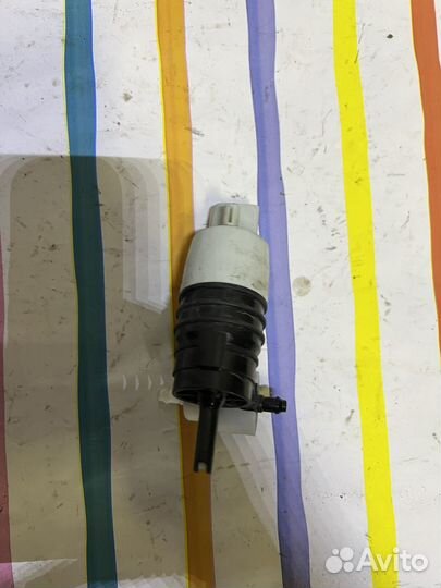 Насос стекломывателя Mercedes GLC X253