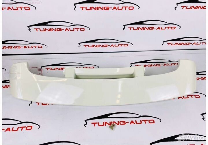 Спойлер на верх Toyota Land Cruiser 100