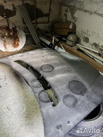 Капот на mercedes w211