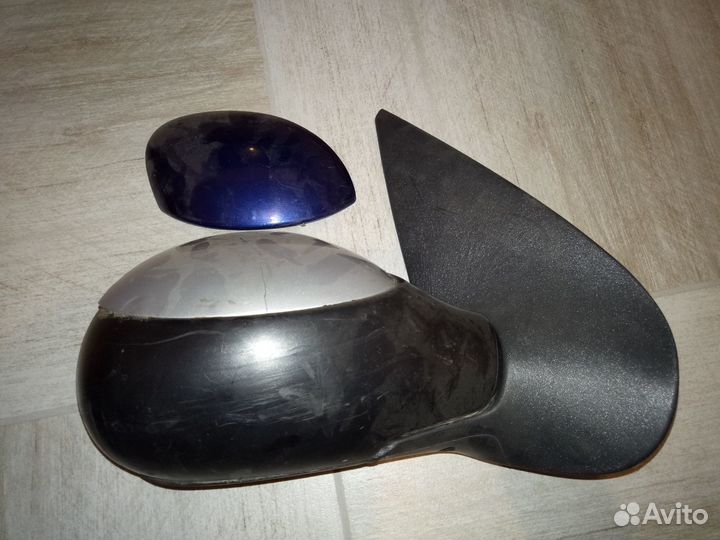 Зеркало правое с электроприводом, на Пежо 206