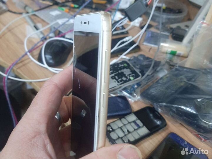 Xiaomi Redmi 4X, 3/32 ГБ