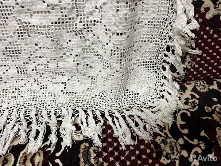 Скатерть кружевная старинная