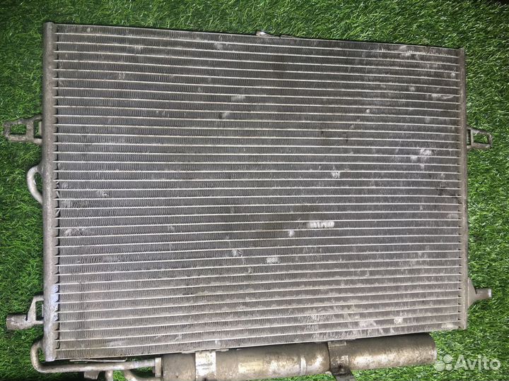 Радиатор кондиционера Mercedes-Benz E-Class (W210)