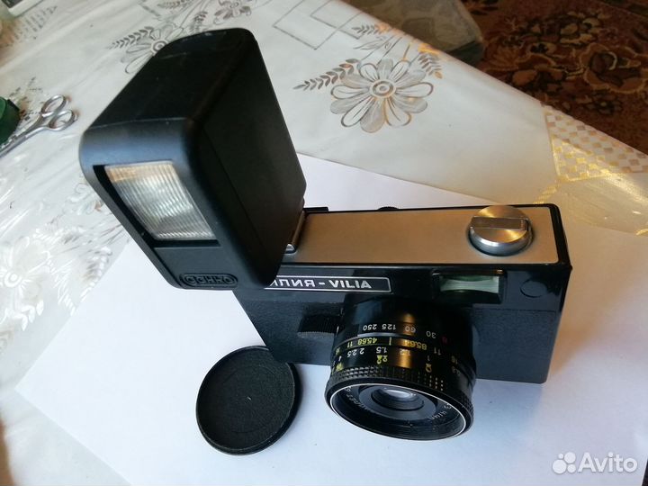 Фотоаппарат Vilia со вспышкой, пленочный