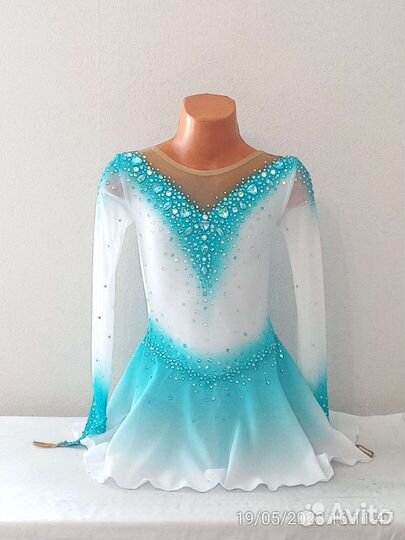 Платье новое для фигурного катания 