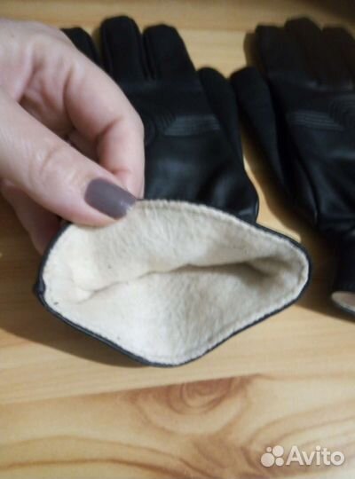 Перчатки женские